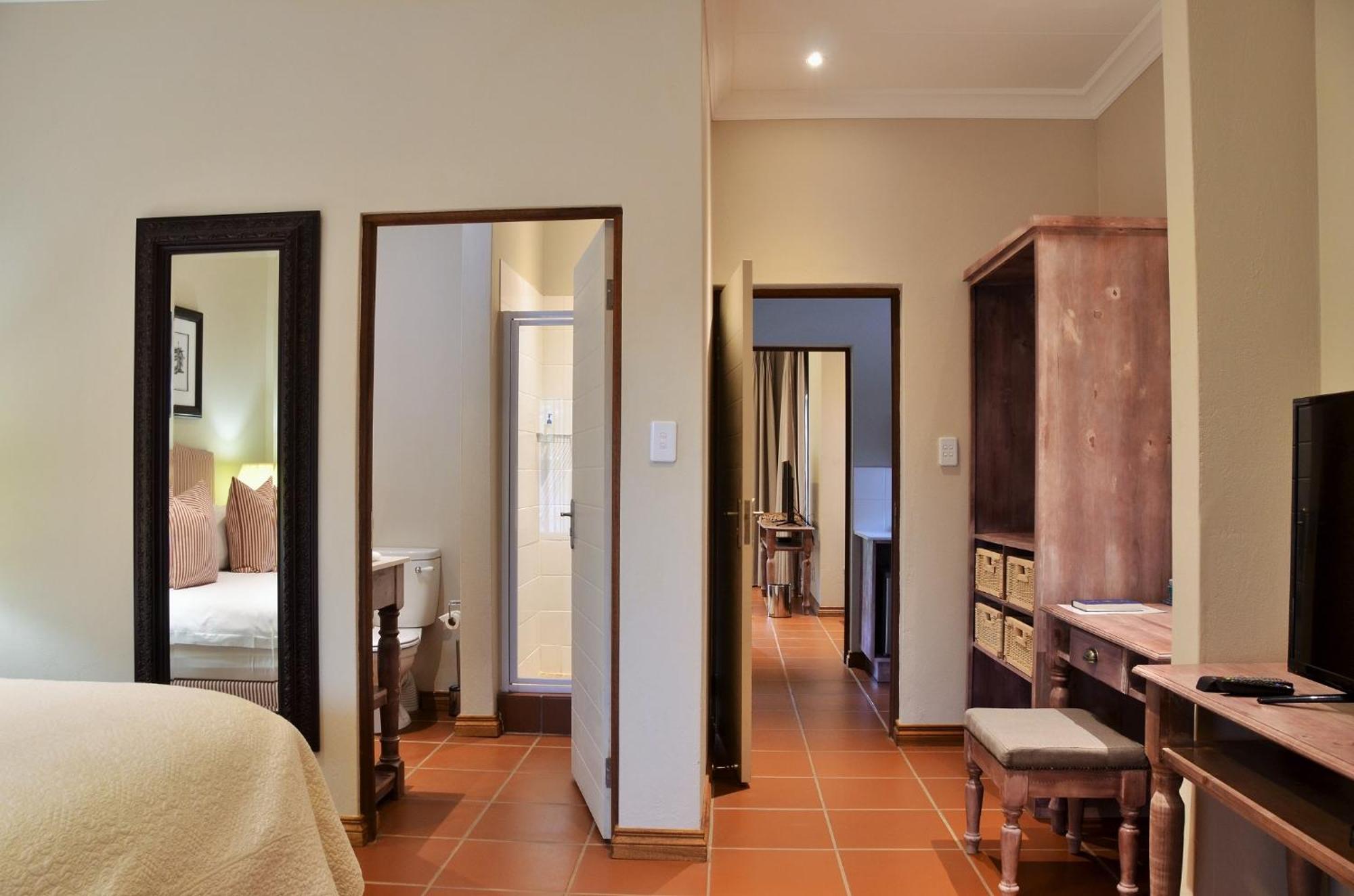 African Hills Safari Lodge & Spa Magaliesburg Habitación foto